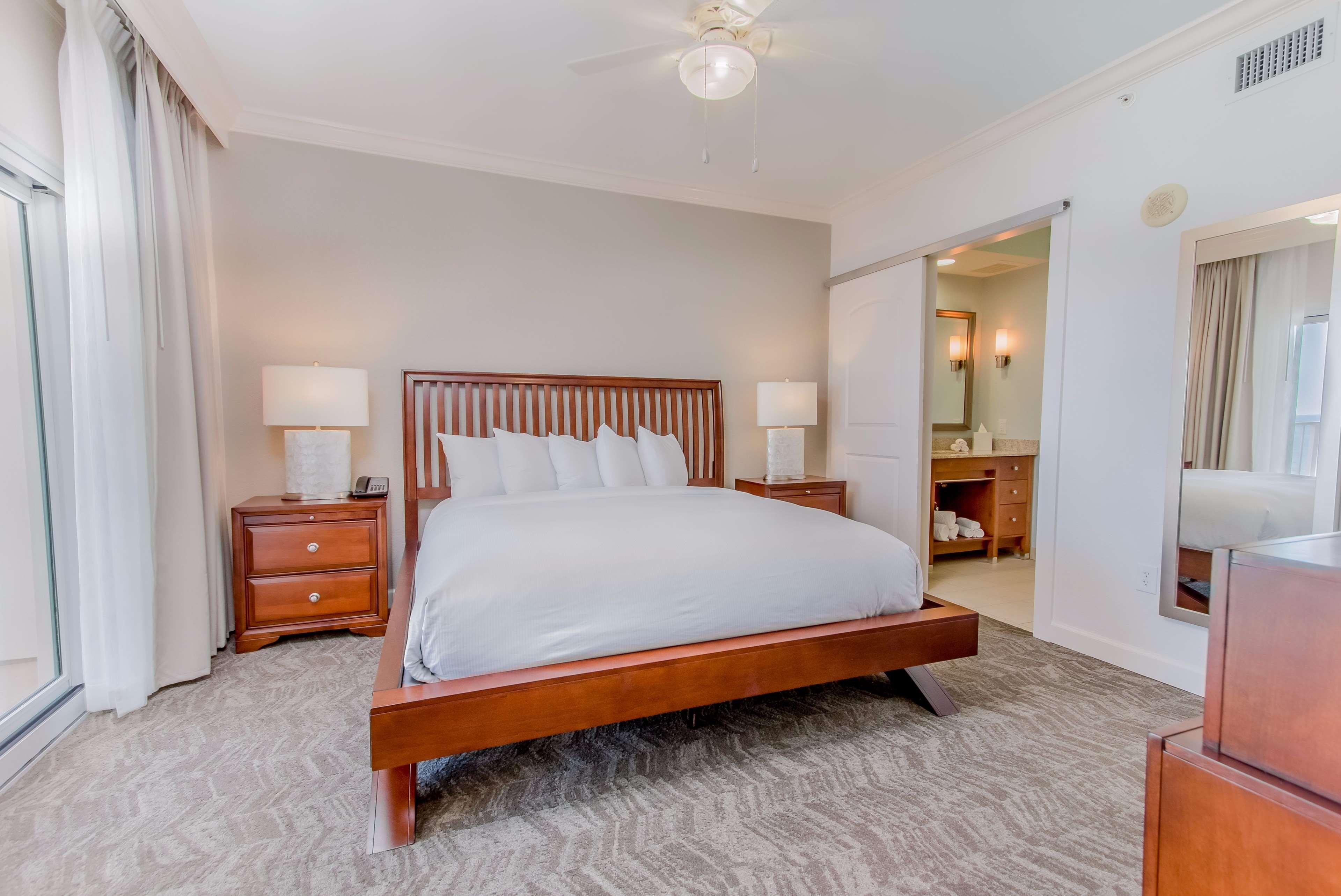 Hilton Pensacola Beach Bagian luar foto