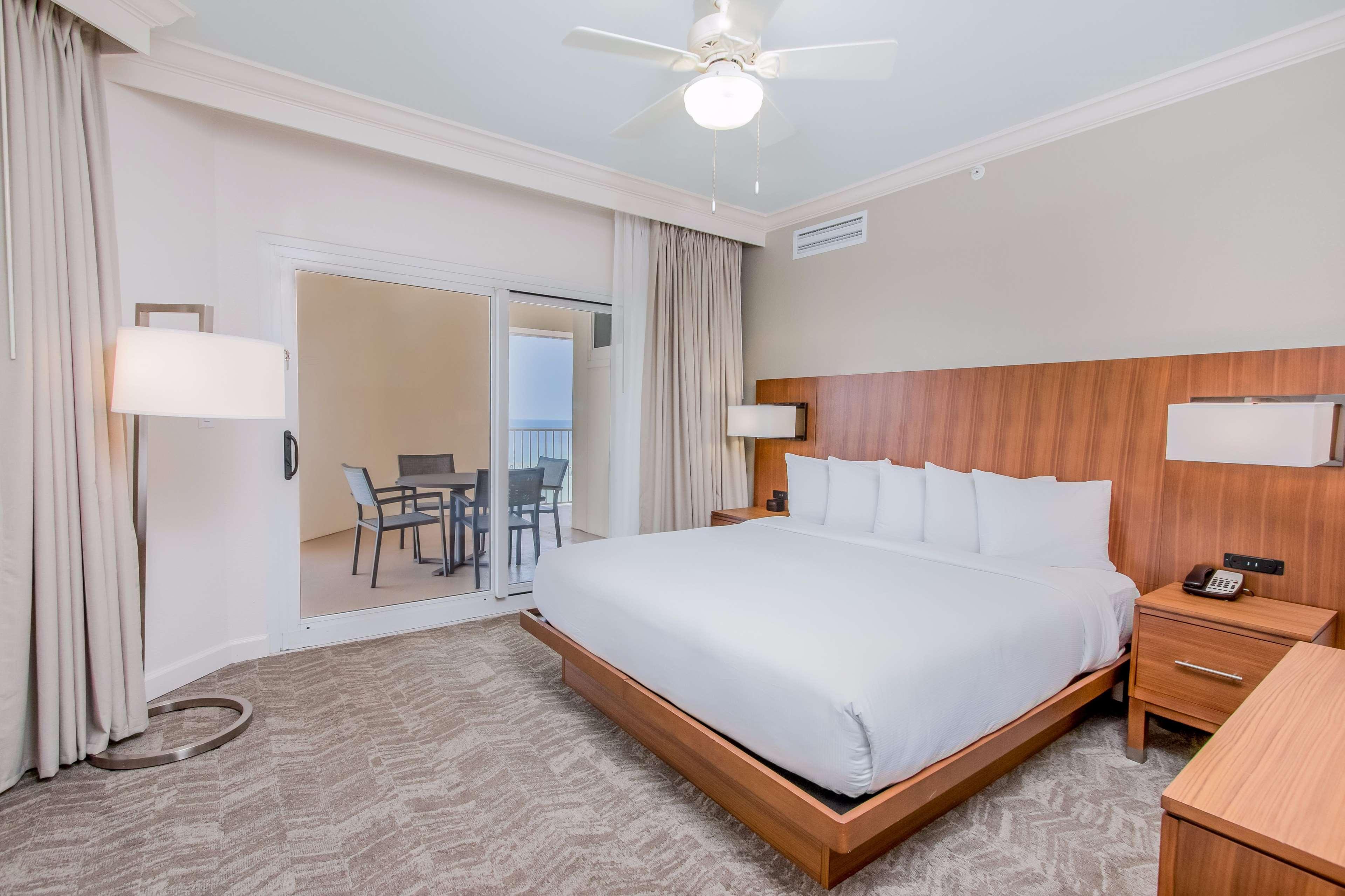 Hilton Pensacola Beach Bagian luar foto